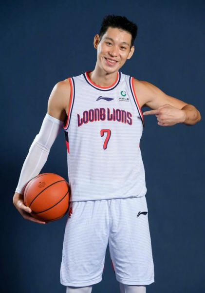 林书豪李群篮球俱乐部在哪儿，篮球队林书豪