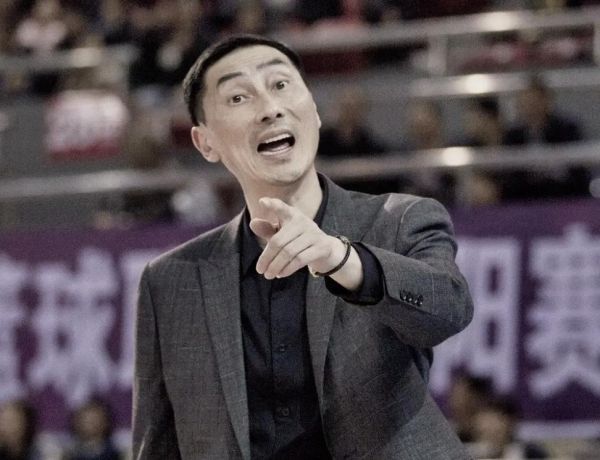 江苏男篮主教练是谁啊，江苏男篮主教练是谁啊最新消息