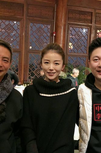江钰源陈一冰，江钰源 男友