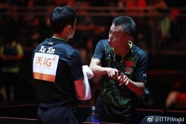 秦志戬把许昕毁了，秦志戬早年比赛视频