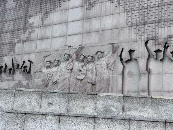 西交利物浦大学官网首页，西交利物浦利大学