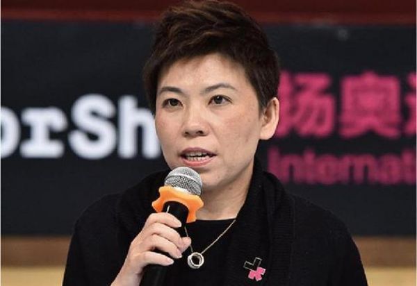邓亚萍为什么倾家荡产，邓亚萍为什么出名