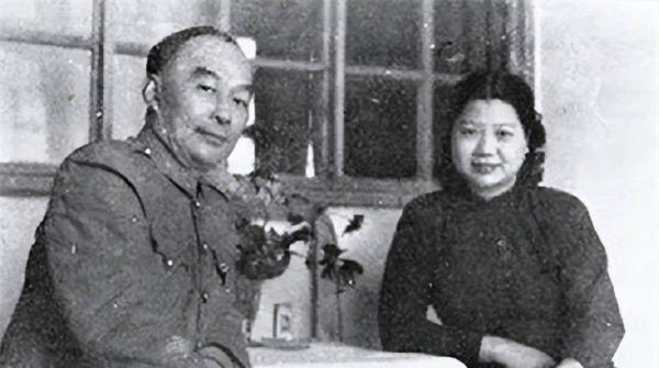 鲍春来事件，鲍春来老婆